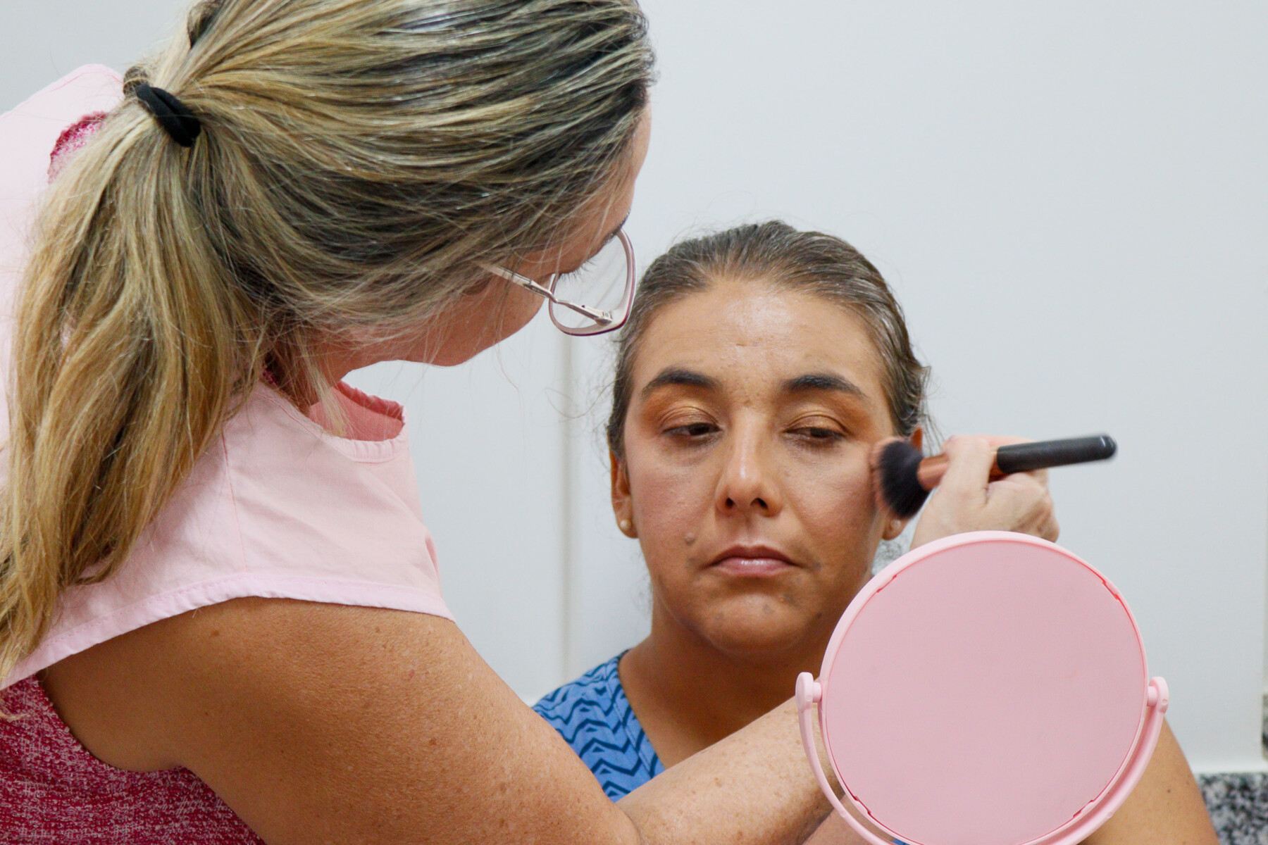 Iniciativa teve como objetivo proporcionar acolhimento a mulheres que cuidados dos filhos e familiares atípicos, muitas vezes, sem rede apoio..jpg